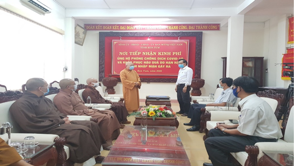Ban Trị sự Giáo hội Phật giáo Việt Nam tỉnh Kon Tum ủng hộ 50 triệu đồng để chung tay cùng chính quyền và nhân dân phòng chống Covid-19